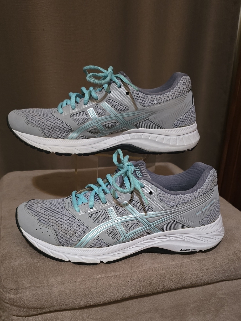 Asics Gray and Aqua Women's Running Shoes 7 1/2